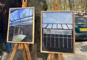 Twee schilderijen van de serie "Restanten van een tuindersdorp"